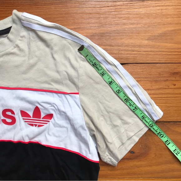 Adidas Cream White Red Black Graphic Tee Shirt, EUC, L - Picture 8 of 12